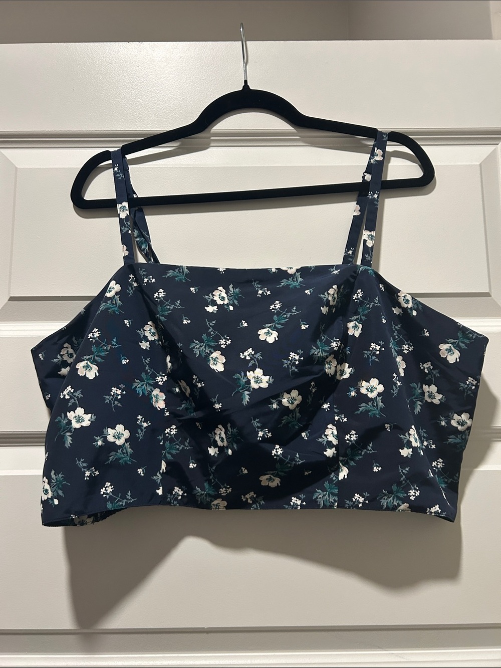 Old Navy Navy Floral Crop Camisole